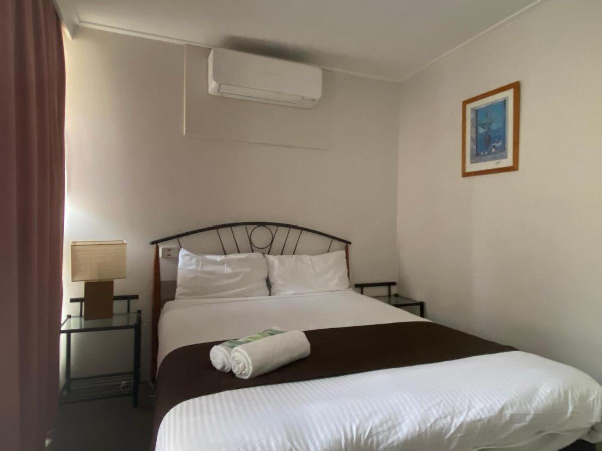 Warrina Motor Inn Wodonga Cbd Exteriör bild