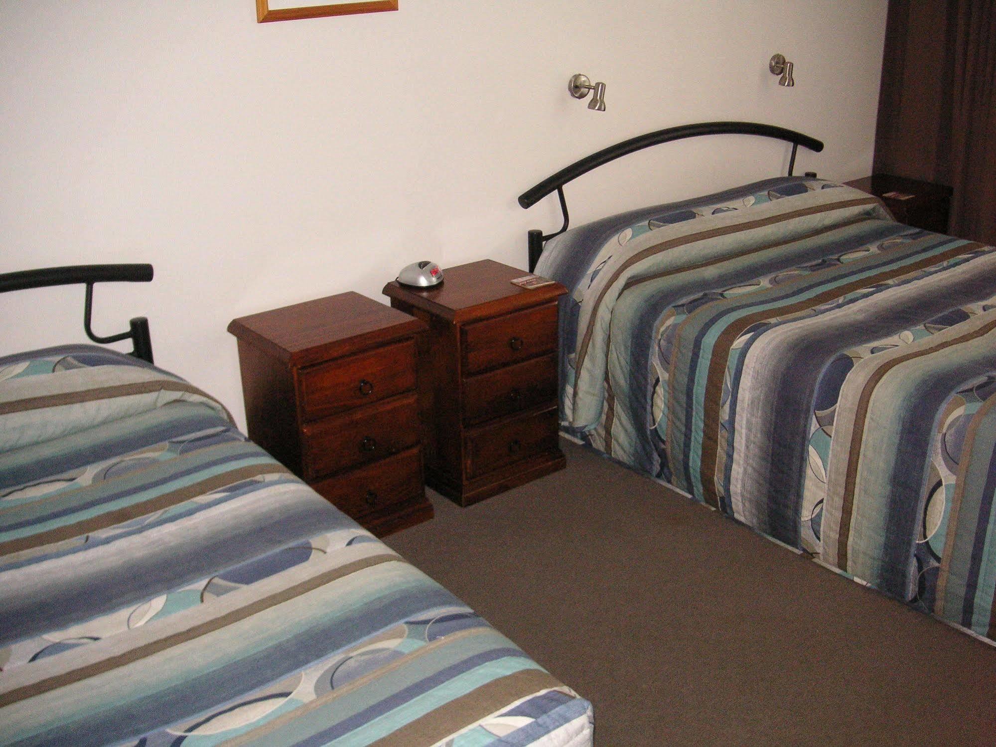 Warrina Motor Inn Wodonga Cbd Exteriör bild